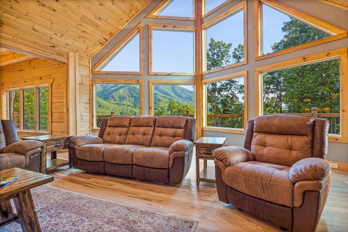 Firefly Cove - Private Theater And Mountain Views! Βίλα Sevierville Εξωτερικό φωτογραφία